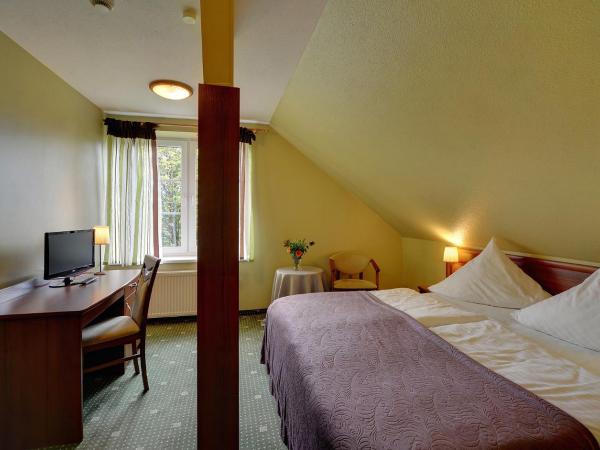 Hotel Belweder - przy hotelu Golebiewski : photo 4 de la chambre studio