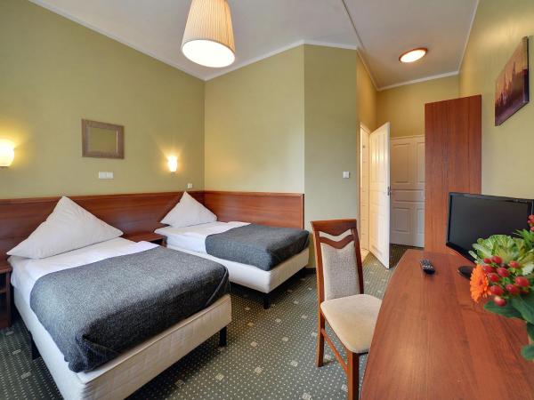 Hotel Belweder - przy hotelu Golebiewski : photo 1 de la chambre chambre double