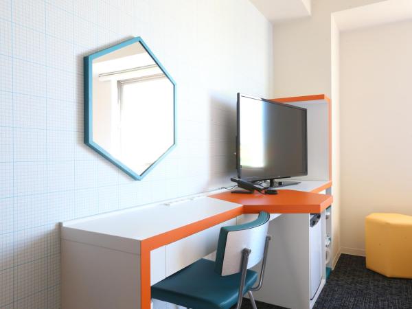 Hotel Wing International Select Higashi Osaka : photo 8 de la chambre chambre lits jumeaux - fumeurs