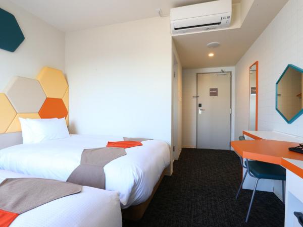 Hotel Wing International Select Higashi Osaka : photo 6 de la chambre chambre lits jumeaux - fumeurs