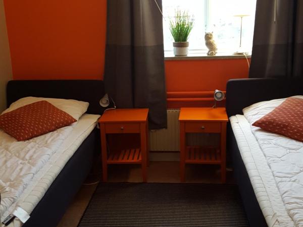 Centralstationens Vandrarhem : photo 8 de la chambre chambre double avec salle de bains commune