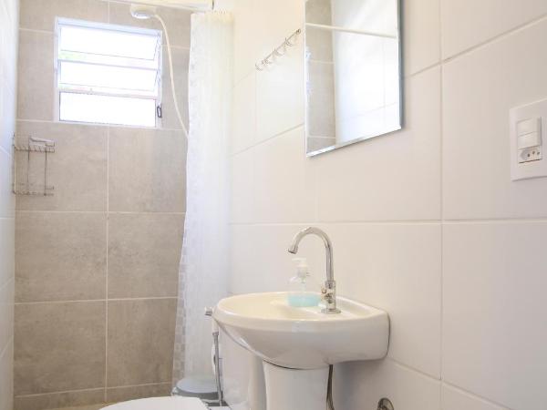 Social Hostel Café e Bar : photo 1 de la chambre dortoir pour femmes 4 lits