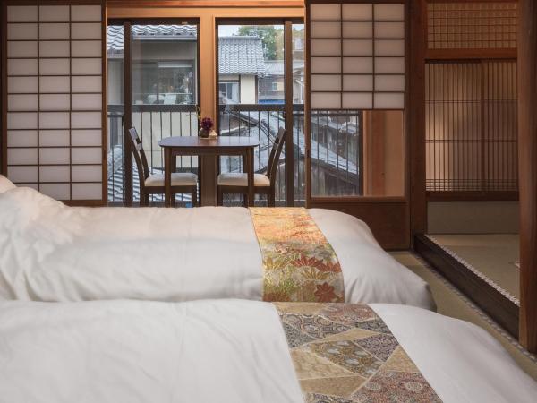 Marikoji Inn Kyoto : photo 1 de la chambre chambre double supérieure avec tatami - vue sur jardin