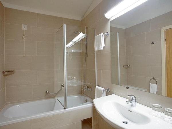 Valamar Tamaris Resort : photo 3 de la chambre junior suite for 2+2  - casa agava