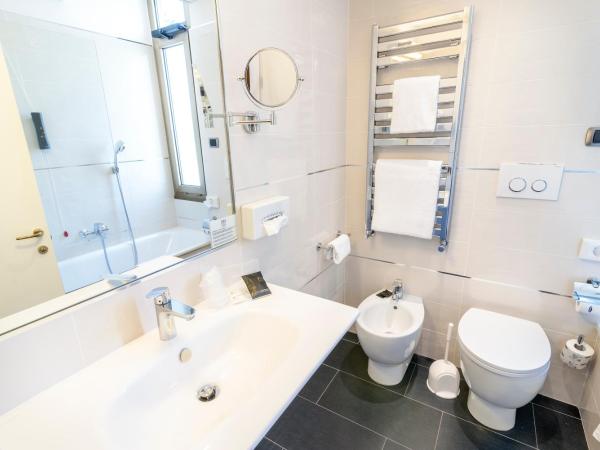 FH55 Grand Hotel Mediterraneo : photo 2 de la chambre chambre double ou lits jumeaux classique