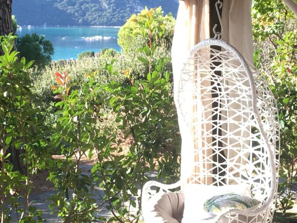 Residence Bellavista à Santa Giulia, proche de la plage et vue mer : photo 8 de la chambre villa 2 chambres de luxe - vue sur mer