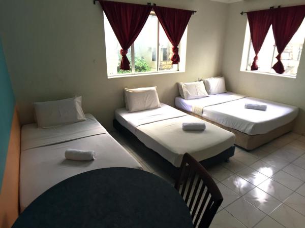 Abell Residence : photo 3 de la chambre chambre familiale