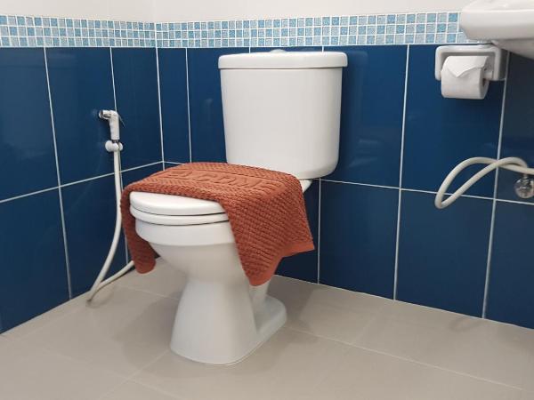 Baan Taweesuk Guest House : photo 3 de la chambre chambre double deluxe - vue sur océan