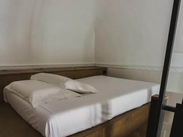 Catania House : photo 4 de la chambre chambre familiale avec balcon