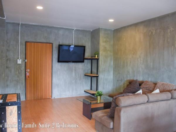 Basaya Beach Hotel & Resort : photo 4 de la chambre suite familiale avec balcon