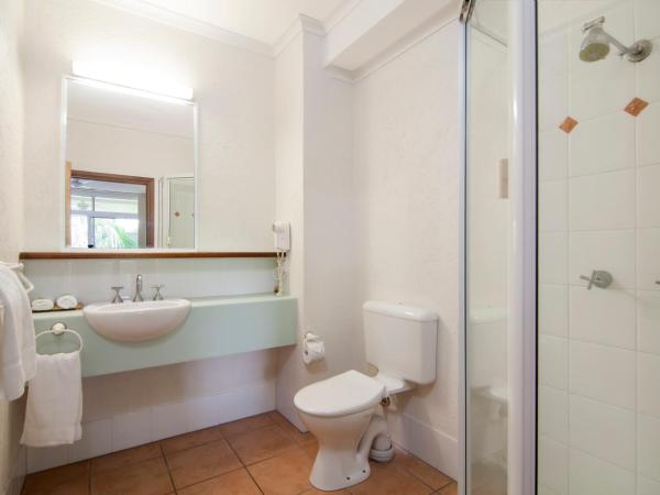Port Douglas Retreat : photo 3 de la chambre studio lit double - vue sur arbre