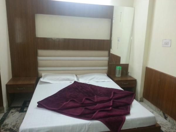 Silver Palace Hotel : photo 5 de la chambre chambre double deluxe avec douche