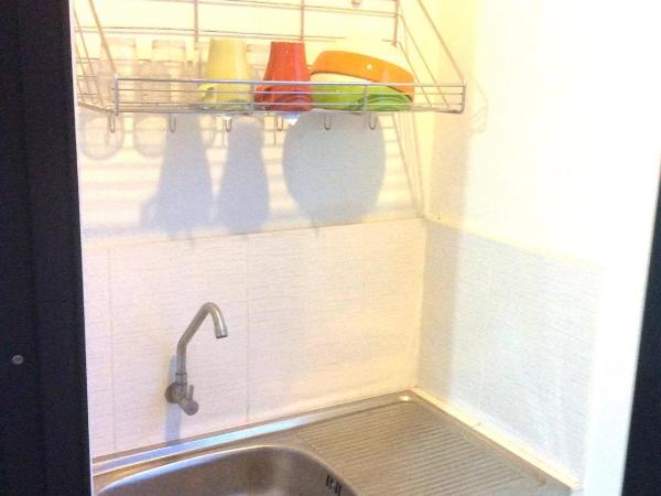 Live at Home Sukhumvit 105 : photo 9 de la chambre appartement