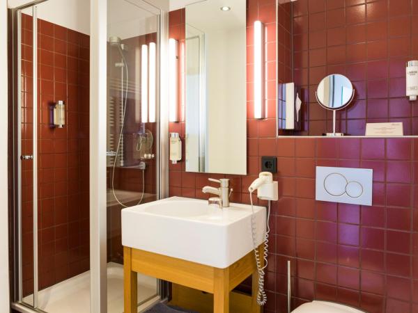 Auszeit Hotel Düsseldorf - das Frühstückshotel - Partner of SORAT Hotels : photo 10 de la chambre chambre double ou lits jumeaux confort