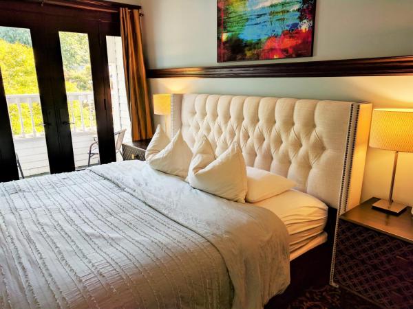 Evermore Guesthouse : photo 4 de la chambre suite deluxe avec lit king-size