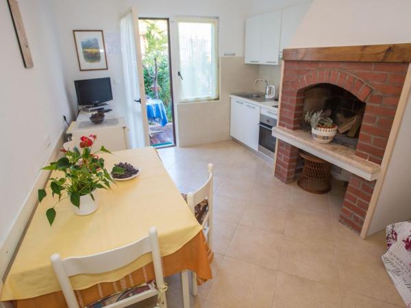 App. Fiorela : photo 10 de la chambre appartement - rez-de-chaussée