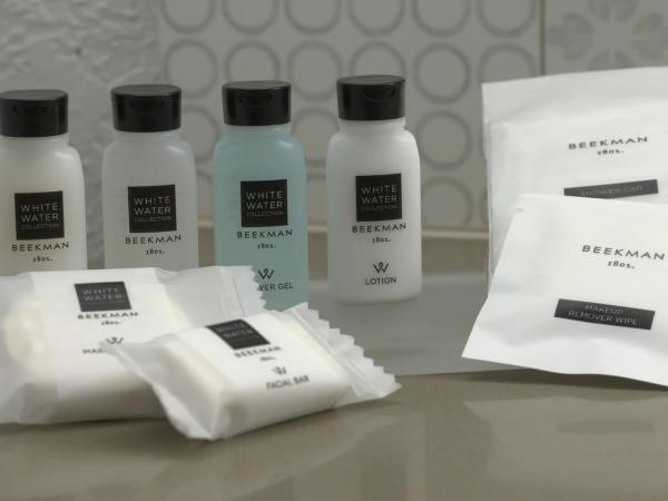 Country Inn & Suites by Radisson, London South, ON : photo 4 de la chambre chambre lit king-size