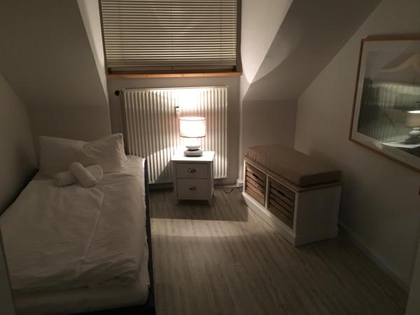 My Brand Boardinghouse Hamburg Volksdorf : photo 6 de la chambre  standard single room with shared bathroom and shared kitchen