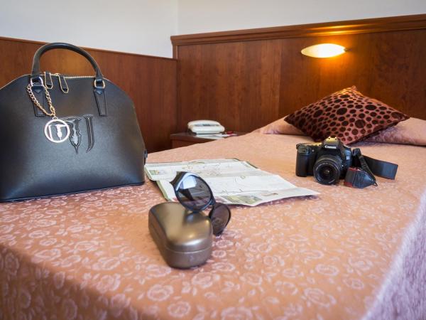 Grifone Hotel : photo 6 de la chambre chambre double ou lits jumeaux