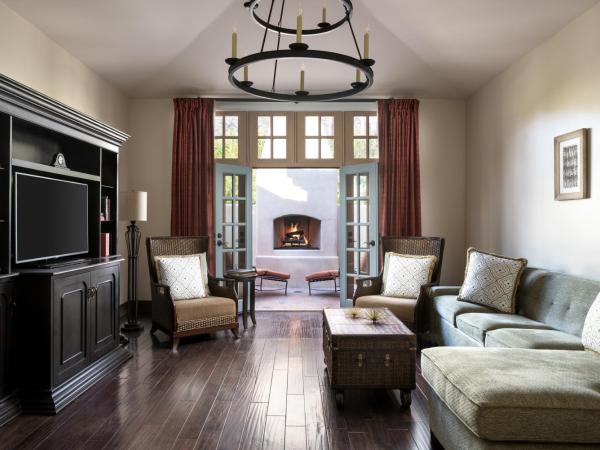 Royal Palms Resort and Spa, part of Hyatt : photo 7 de la chambre villa