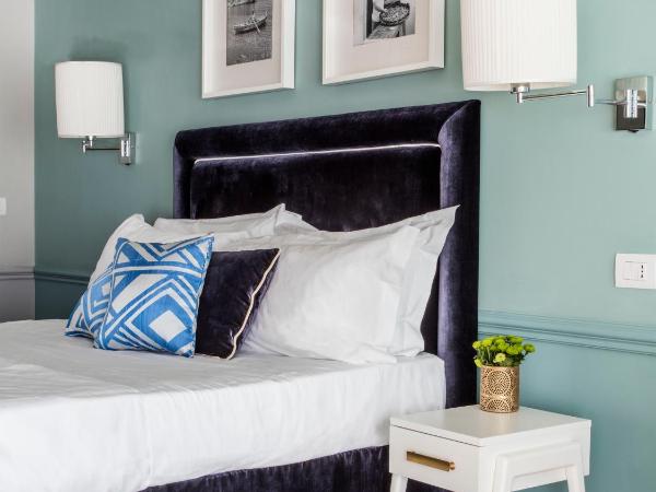 La Malandrina - Apartments & Suites : photo 6 de la chambre appartement 1 chambre avec terrasse - vue sur mer