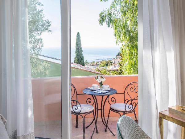 La Malandrina - Apartments & Suites : photo 9 de la chambre appartement 1 chambre avec vue sur la mer - bâtiment séparé