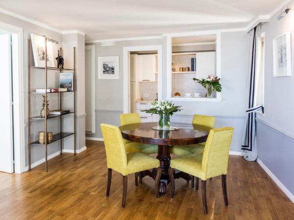 La Malandrina - Apartments & Suites : photo 7 de la chambre penthouse 1 chambre avec terrasse - vue sur mer