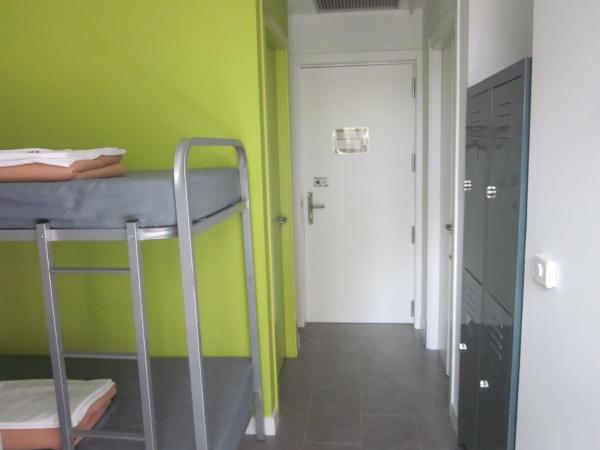 UBA Hostel : photo 5 de la chambre lit dans un dortoir de 4 lits