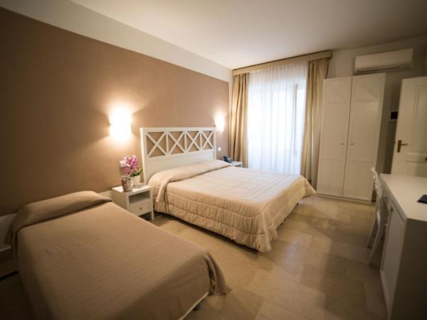 Hotel Gargallo : photo 5 de la chambre chambre double supérieure