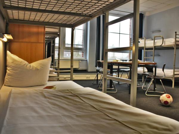 Industriepalast Berlin : photo 8 de la chambre hébergement 6 lits