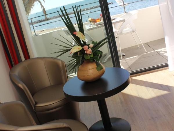 Hôtel Restaurant Splendid Camargue : photo 5 de la chambre chambre double - À l'Étage - vue sur mer