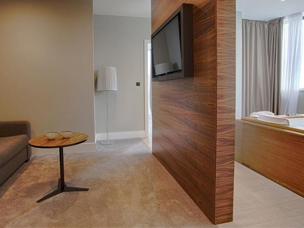 Marvie Hotel & Health : photo 2 de la chambre suite premium avec baignoire spa – vue sur mer