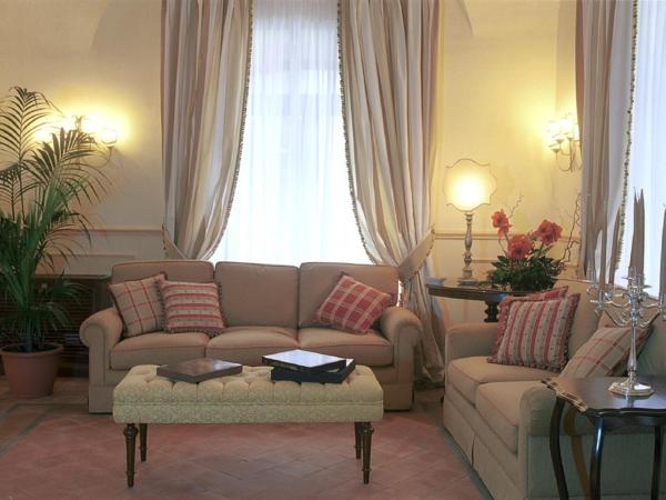 Hotel La Ville : photo 10 de la chambre chambre double ou lits jumeaux classique