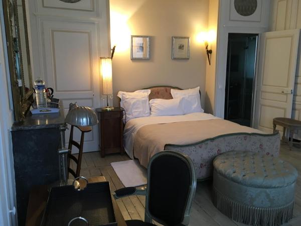 Demeure des Vieux Bains : photo 8 de la chambre chambre double confort avec douche