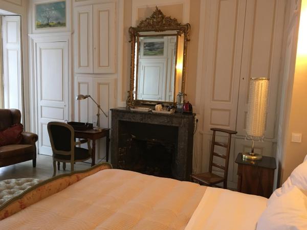 Demeure des Vieux Bains : photo 4 de la chambre chambre double confort avec douche