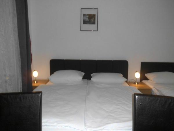 Hotel-Pension Dorma : photo 4 de la chambre chambre triple