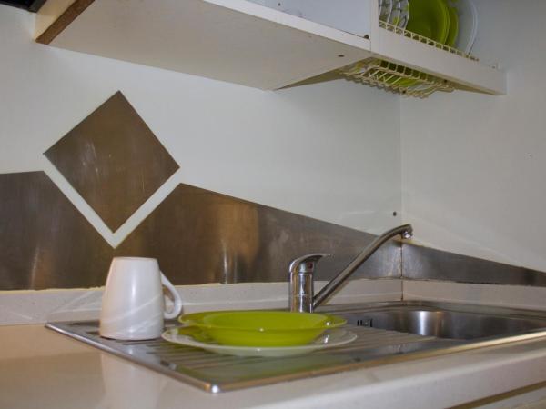 Hotel Residence Charles : photo 4 de la chambre studio (2 adultes)