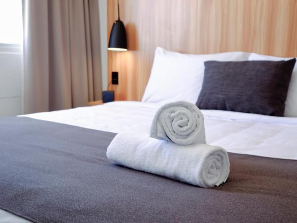 No. 9 Hotel : photo 6 de la chambre studio lit queen-size avec salle de bains privative