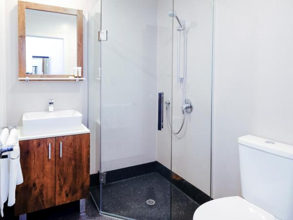 No. 9 Hotel : photo 4 de la chambre studio lit queen-size avec salle de bains privative