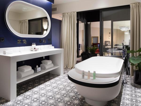 Hôtel Cardinal Bordeaux Centre : photo 10 de la chambre suite cardinal