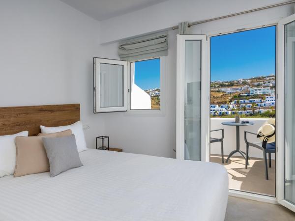Cape Mykonos : photo 5 de la chambre chambre double avec balcon - vue sur mer