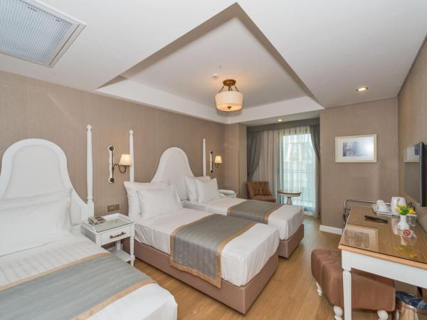 Hanna Hotel : photo 8 de la chambre chambre familiale