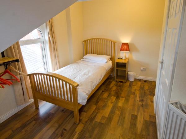 Somerton House Rooms Only : photo 2 de la chambre chambre simple