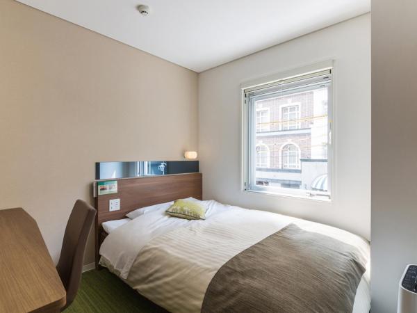 Super Hotel Premier Hakataeki : photo 1 de la chambre chambre double standard - non-fumeurs