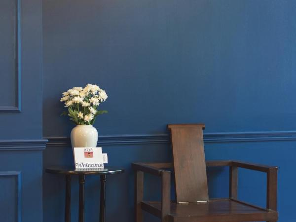 2ROOMS Boutique House : photo 7 de la chambre chambre double avec balcon (2 adultes + 1 enfant)