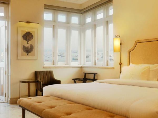 Hotel Harbour View Colaba : photo 6 de la chambre chambre supérieure deluxe avec balcon - vue sur mer