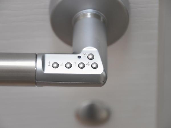 BED IN BO Porta San Mamolo : photo 2 de la chambre chambre double avec balcon