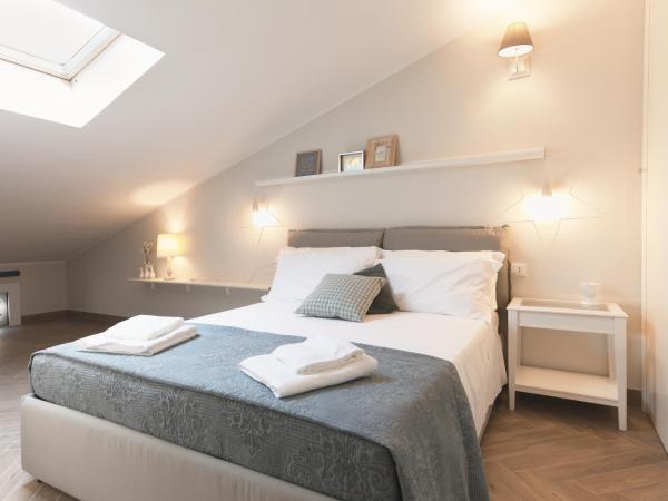 BED IN BO Porta San Mamolo : photo 2 de la chambre chambre double deluxe avec lit d'appoint