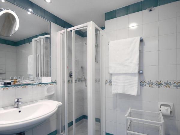 Punta Molino Beach Resort & Thermal Spa : photo 7 de la chambre chambre double confort avec balcon - vue sur mer