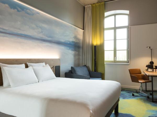 Novotel Saint Brieuc Centre Gare : photo 1 de la chambre chambre double exécutive avec canapé-lit